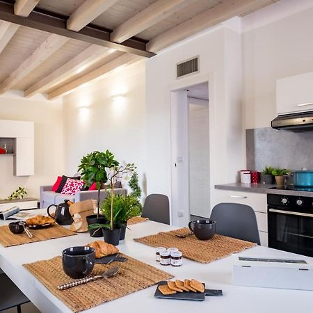 شقة Residenza Gelsomino ديسينسانو ديل غاردا المظهر الخارجي الصورة